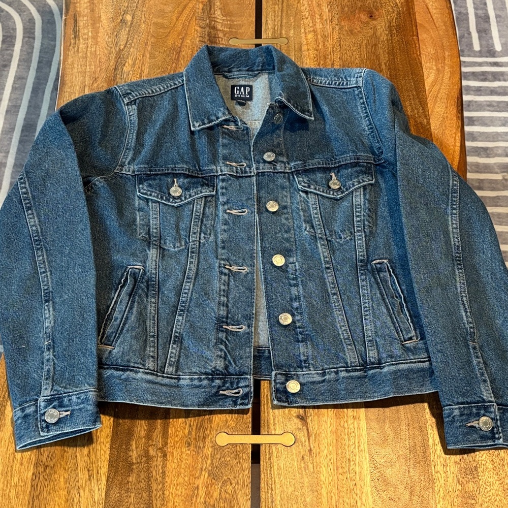 GAP Factory Women's Medium Blue Icon Denim Jacket